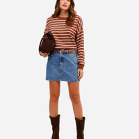 Minissaia feminina jeans com cinto azul