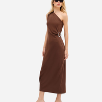 Vestido midi ombro único feminino com franzido e fenda marrom