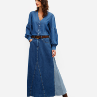 Saia longa evasê feminina jeans com recorte azul