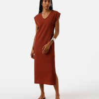 Vestido midi muscle feminino com fendas texturizado básico marrom