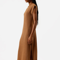 Vestido midi muscle feminino com fendas texturizado básico marrom