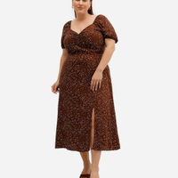 Vestido midi feminino de viscose poá plus size marrom