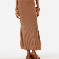 Saia longa feminina de tricot canelada marrom
