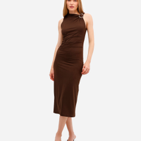 Vestido midi feminino franzido com fenda marrom