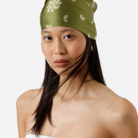 Lenço feminino paisley acetinado verde