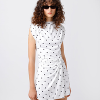 Vestido curto feminino com pregas e transpasse mindset off white