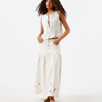 Saia midi feminina de sarja com recorte e bordado floral off white