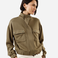 Jaqueta feminina com viscose gola alta verde