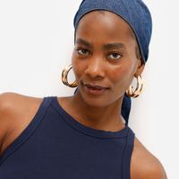 Lenço jeans triangular azul