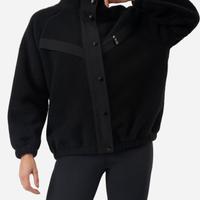 Jaqueta bomber feminina de sherpa esportiva preta