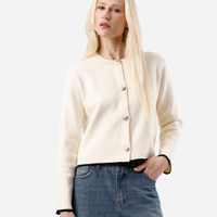 Casaco feminino de tricot bege