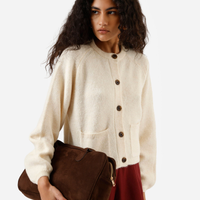 Cardigan feminino de tricot com bolsos bege
