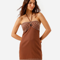 Vestido curto feminino com linho bordado marrom