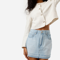 Minissaia feminina jeans com barra a fio cintura média azul