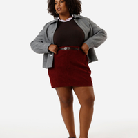 Saia curta feminina de veludo cotelê com cinto plus size vinho