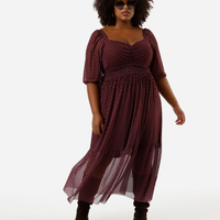 Vestido midi feminino de tule com recorte poá plus size vinho