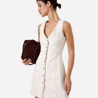 Vestido curto feminino de sarja decote v bege