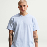 Camiseta Nike Sportswear Premium Essentials Masculina