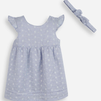 Vestido infantil de laise com faixa de cabelo azul