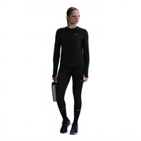 Camiseta Nike Dri-FIT Swift Crew Feminina