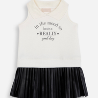 Vestido infantil de moletom cavado e saia plissada off white