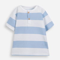 Camiseta de algodão infantil texturizada e listrada azul