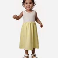 Vestido infantil evasê texturizado off white