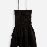 Vestido juvenil franzido texturizado preto