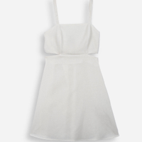 Vestido juvenil curto com cutout na cintura off white