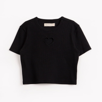 Blusa juvenil cropped manga curta coração preto