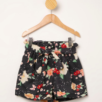 Short clochard infantil estampado floral com cinto azul marinho