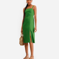 Vestido midi com linho decote quadrado verde