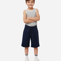 Bermuda de sarja infantil com bolsos azul
