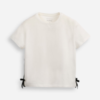 Camiseta de algodão infantil lacinho na lateral off white