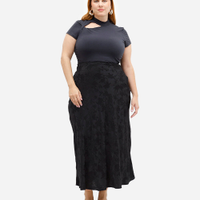 Saia midi feminina acetinada floral mindset plus size preta