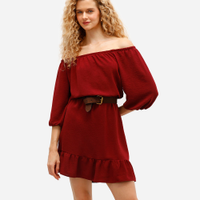 Vestido curto feminino texturizado manga bufante vinho