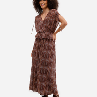 Vestido longo feminino de tule com babados e amarração folhagens marrom