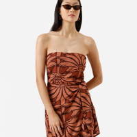 Vestido curto sem alça feminino de viscose com amarração folhagens marrom