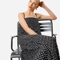 Vestido midi feminino decote reto poá preto