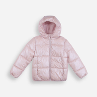 Jaqueta puffer infantil metalizada rosa