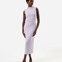 Vestido feminino gola alta com degagê lilás