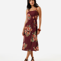 Vestido midi feminino de viscose com fenda floral vinho