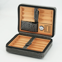 New product eight pack cigar box, portable large capacity packaging box, black leather cigar box for easy carrying