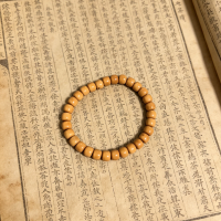 High-drop light yellow straight-cut round bead elastic bracelet