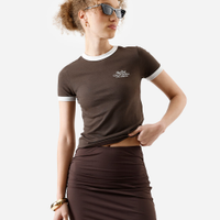 Blusa baby look feminina de algodão com bordado básica marrom