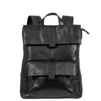 Mochila Grande de Couro Sestini Maya com Tampa Notebook 15,6 - Preto Mochila Grande com Tampa Notebook 15,6 Sestini Maya - Preto