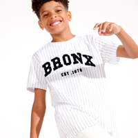 Camiseta de algodão juvenil bronx listrada manga curta off white