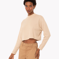Blusa texturizada básica manga longa verde - areia