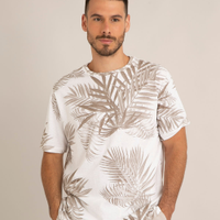Camiseta comfort de algodão estampada folhagem manga curta gola careca branca