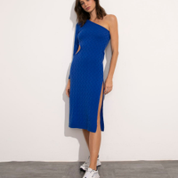 Vestido midi de tricô one shoulder cut out mindset azul
